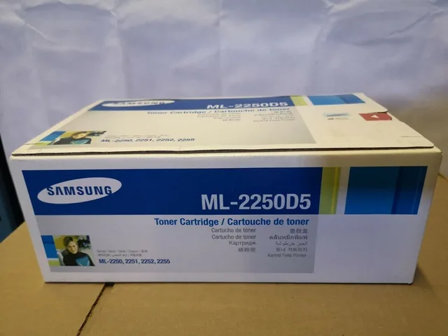 Samsung ML-2250D5 EOL original toner product packaging